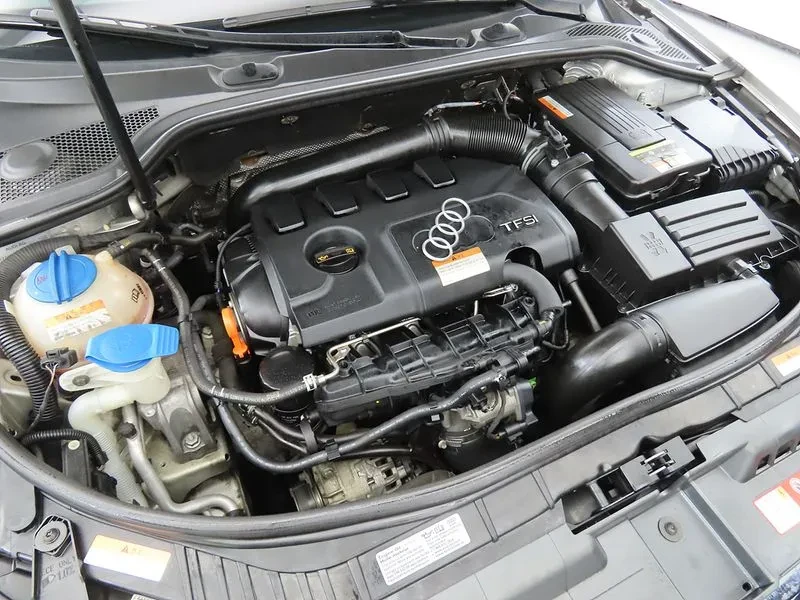 Audi A3 2.0, снимка 17 - Автомобили и джипове - 54547637