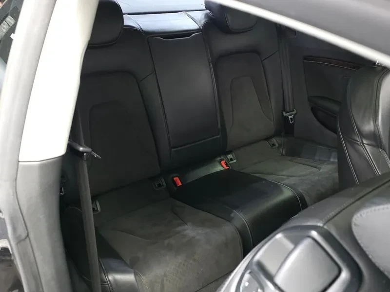 Audi A5 2.0 TFSI Quattro, снимка 12 - Автомобили и джипове - 54551499