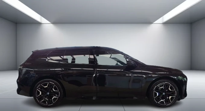 BMW iX xDrive50 = Sport Package = Гаранция, снимка 4 - Автомобили и джипове - 56118227