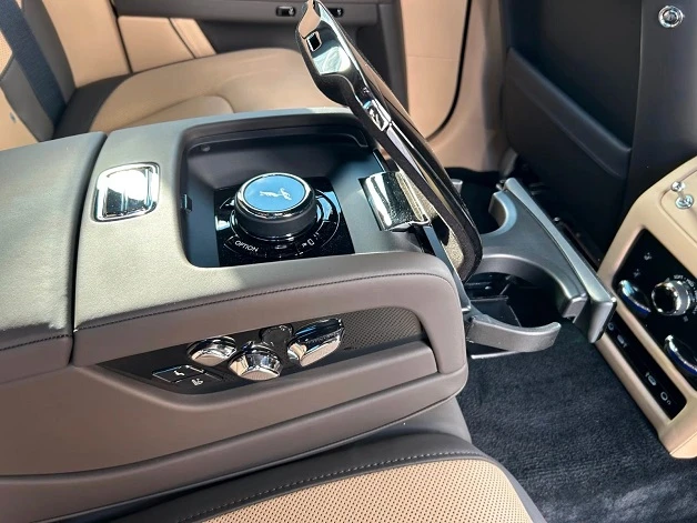 Rolls-Royce Ghost = NEW = Shooting Star Гаранция, снимка 11 - Автомобили и джипове - 56298965