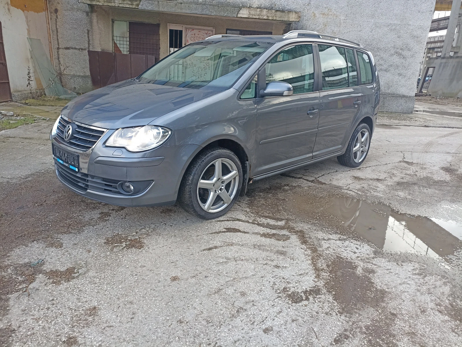 VW Touran 1.9, 2.0ТДИ 1, 6FSI, снимка 1