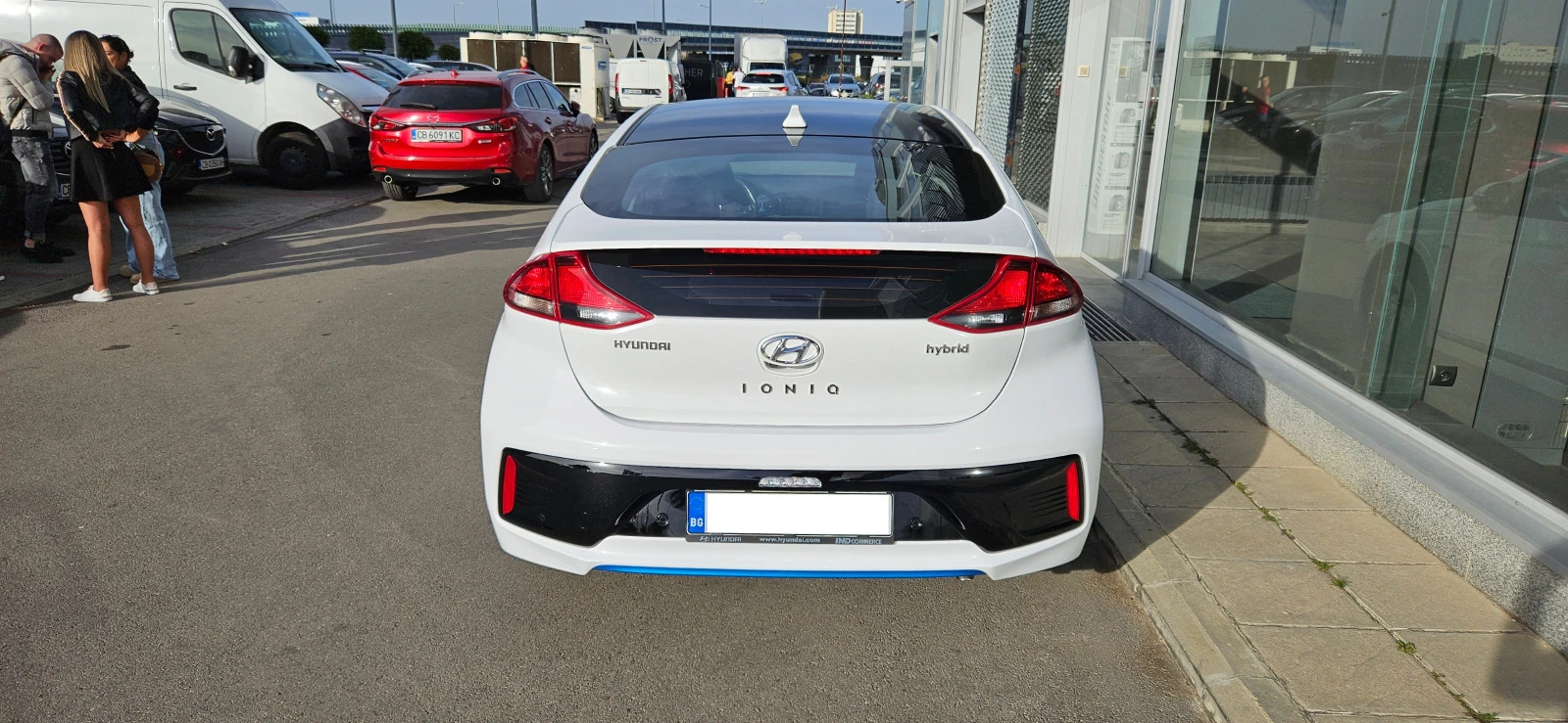 Hyundai Ioniq  - изображение 4