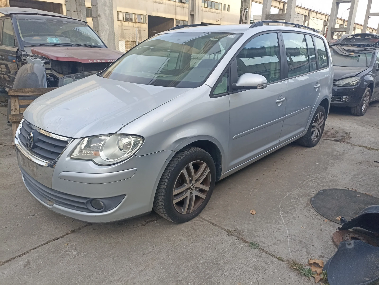 VW Touran 1.9, 2.0ТДИ 1, 6FSI - изображение 7