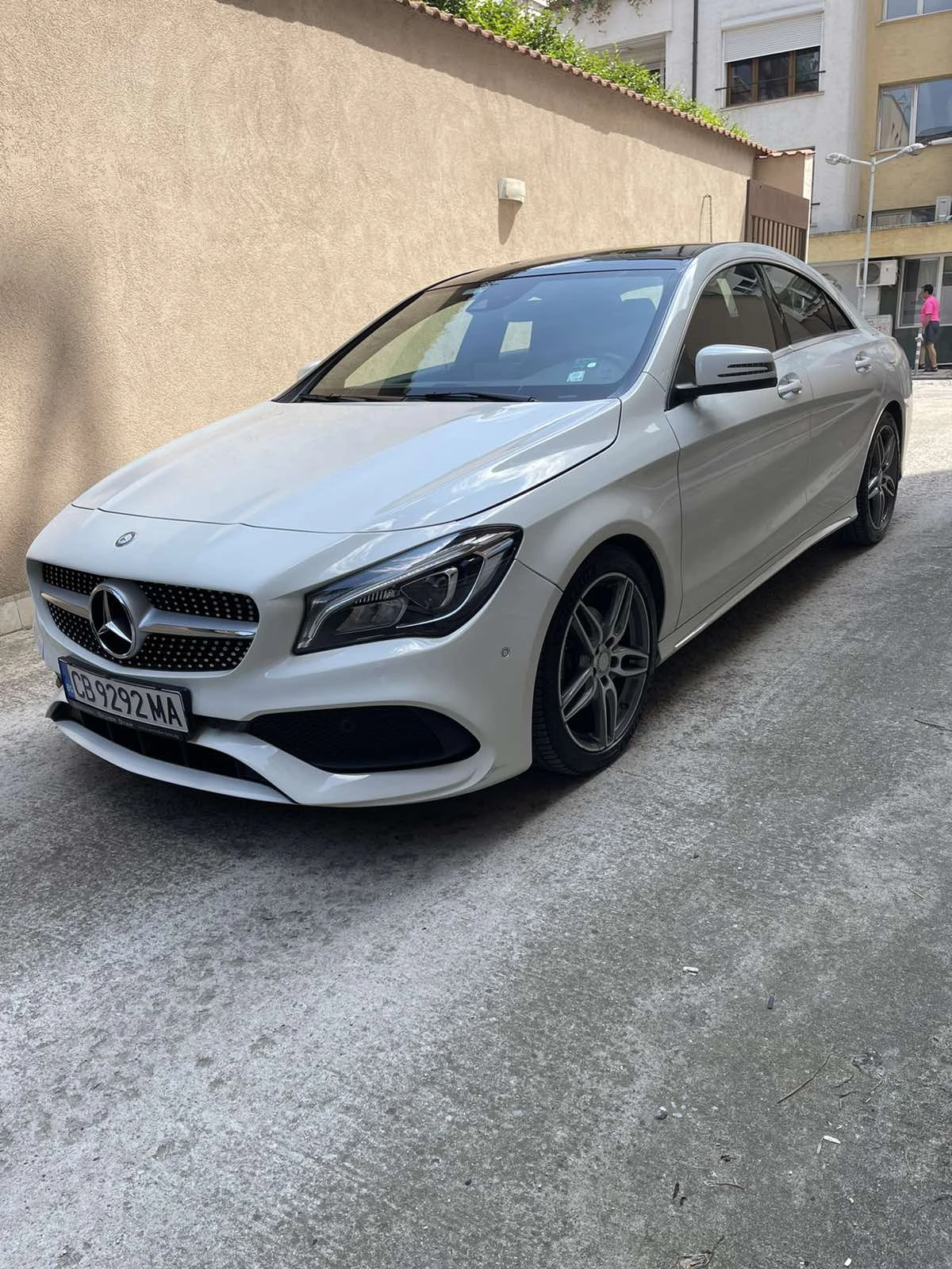 Mercedes-Benz CLA 200  - изображение 2