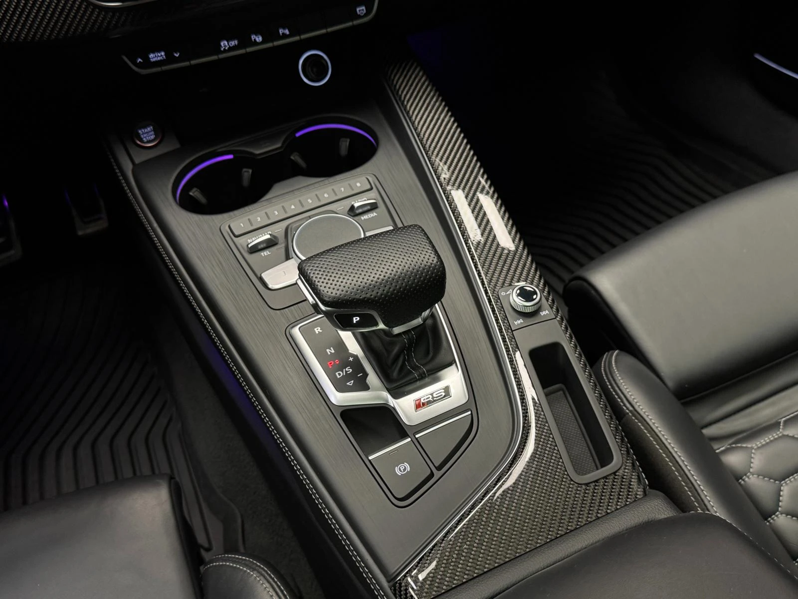 Audi Rs5 Quattro B&O* * 360* Carbon | Mobile.bg   11