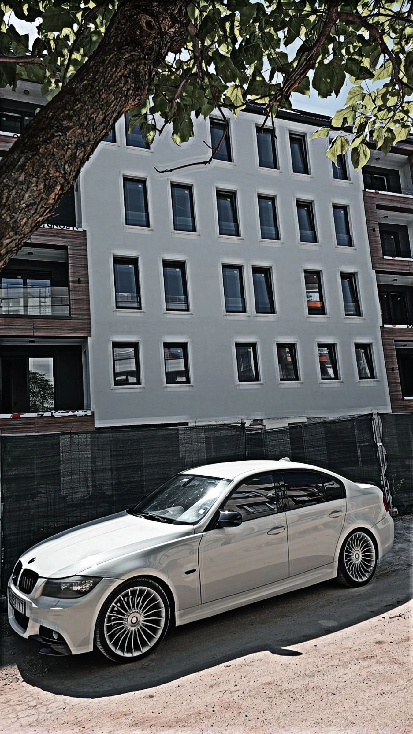 BMW 330  - изображение 4