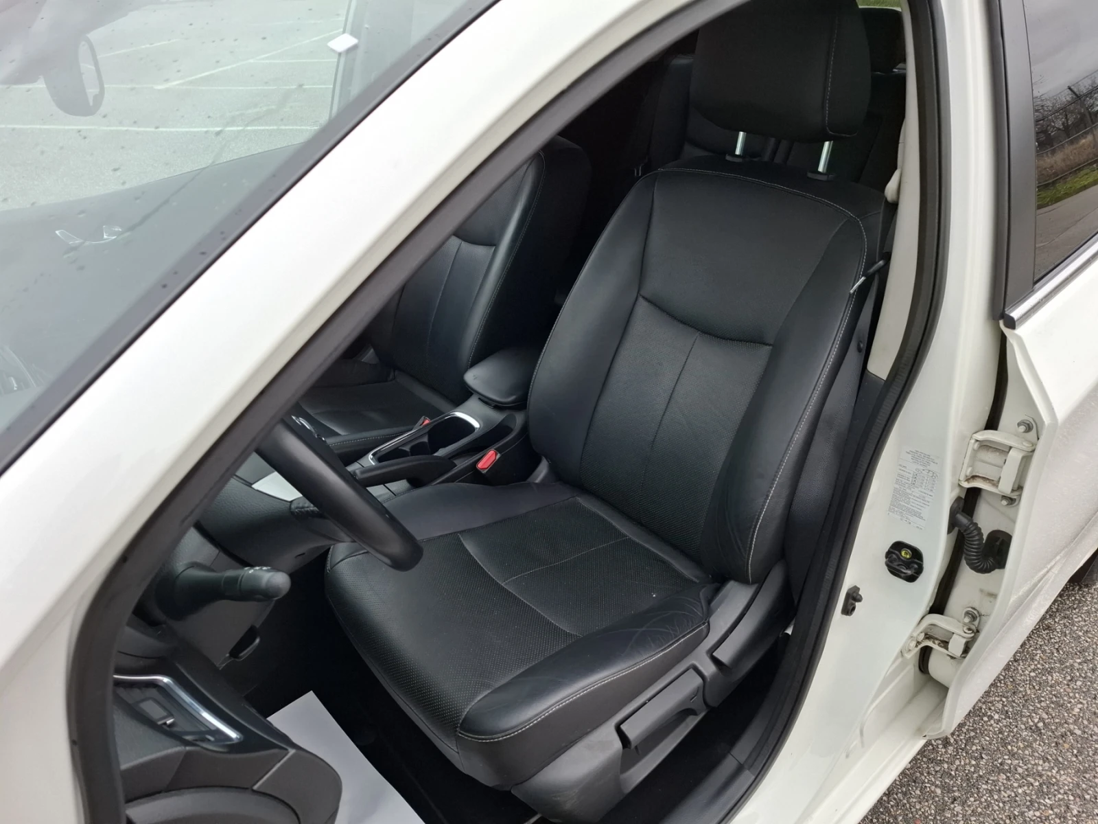 Nissan Pulsar 1.2 АВТОМАТИК* KEYLESS GO* NAVI* CAMERA* TEKNA - изображение 6