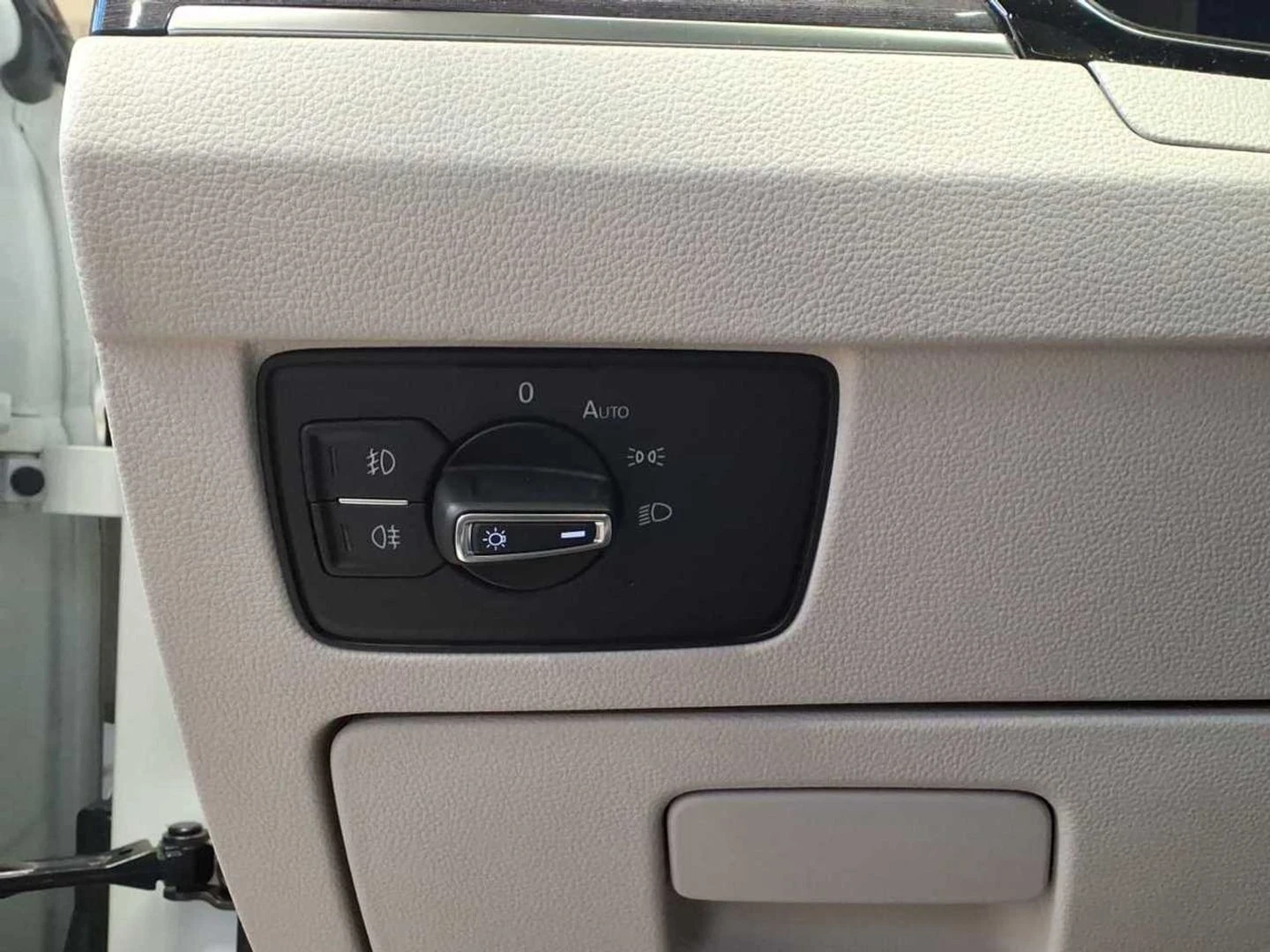 VW Passat 2.0 TDI / 4 motion / реални КМ, снимка 10 - Автомобили и джипове - 53815822