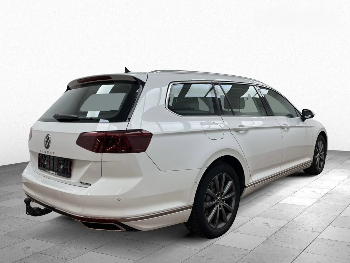 VW Passat 2.0 TDI / 4 motion / реални КМ, снимка 4 - Автомобили и джипове - 53815822