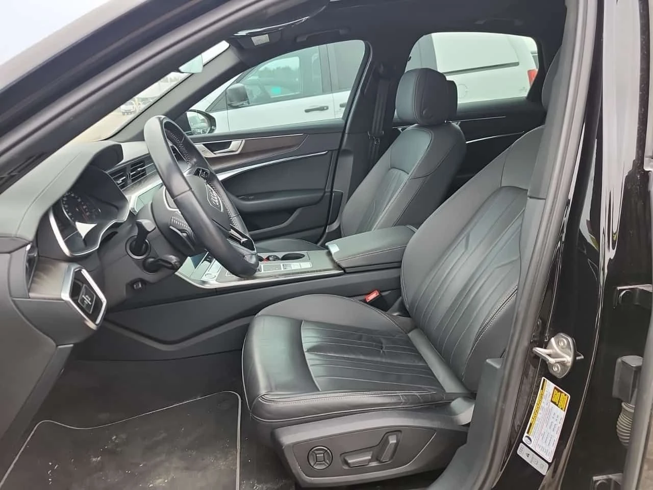 Audi A6 55TFSI S-Line * PROGRESSIV * CARFAX * Без инцидент, снимка 8 - Автомобили и джипове - 54037316