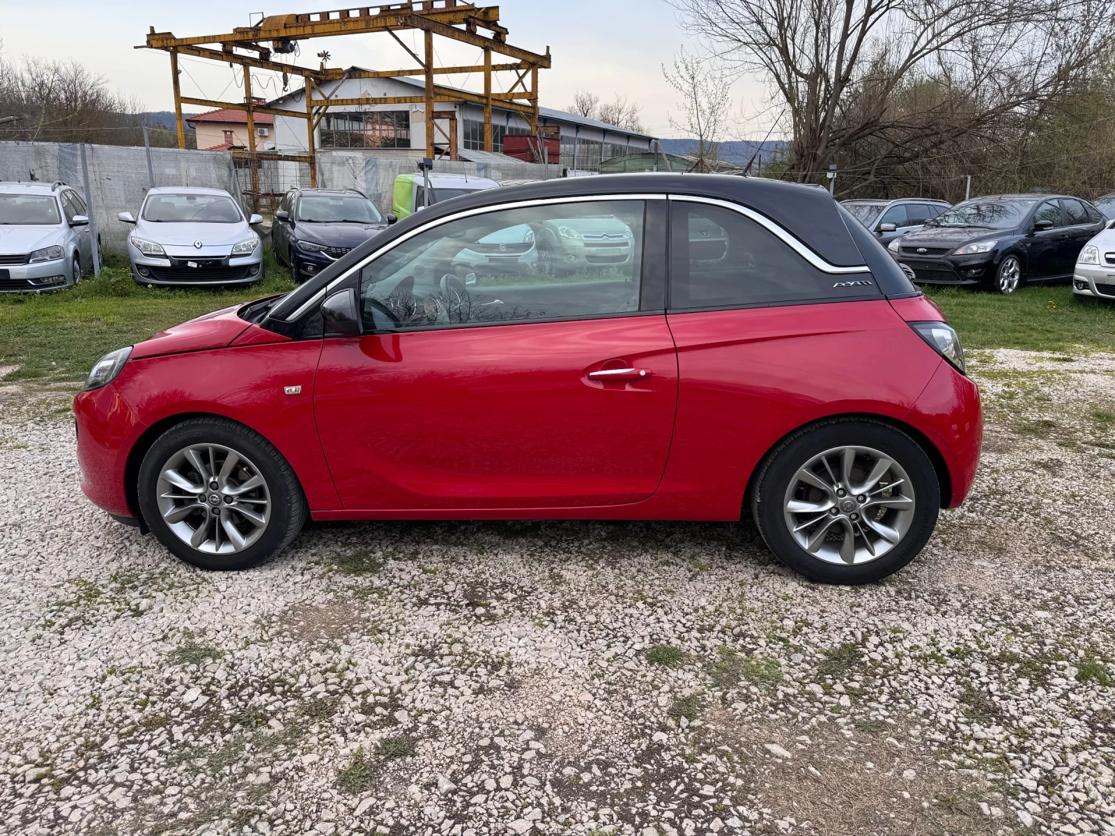 Opel Adam 1.4 i /134000 km./ PANORAMA / LED, снимка 7 - Автомобили и джипове - 54208853