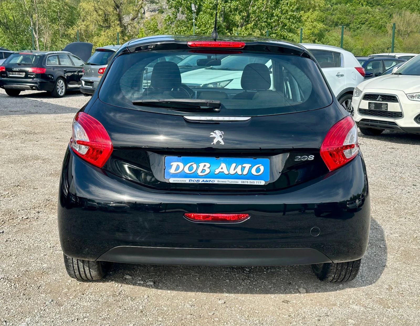 Peugeot 208 1.4HDI-68к.с-ACTIVE-ТЕМПОМАТ, снимка 5 - Автомобили и джипове - 54447883