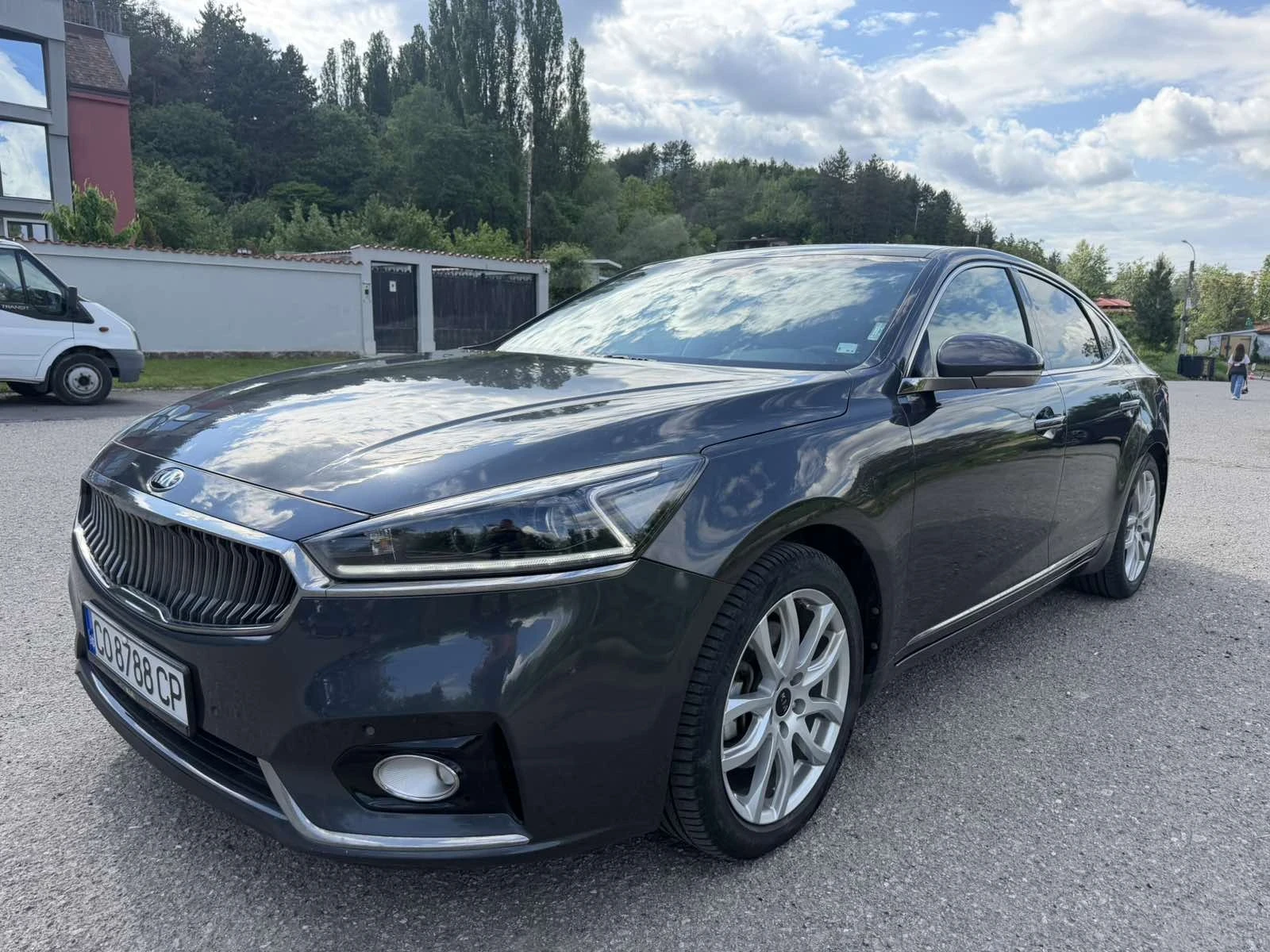 Kia K7, снимка 2 - Автомобили и джипове - 54663279