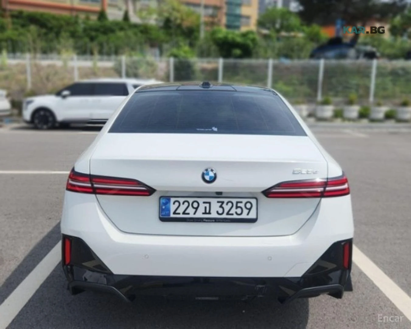 BMW 523 ОБДУХВАНЕ* ПОДГРЕВ* ПАНОРАМА* КАМЕРА* , снимка 3 - Автомобили и джипове - 54762135