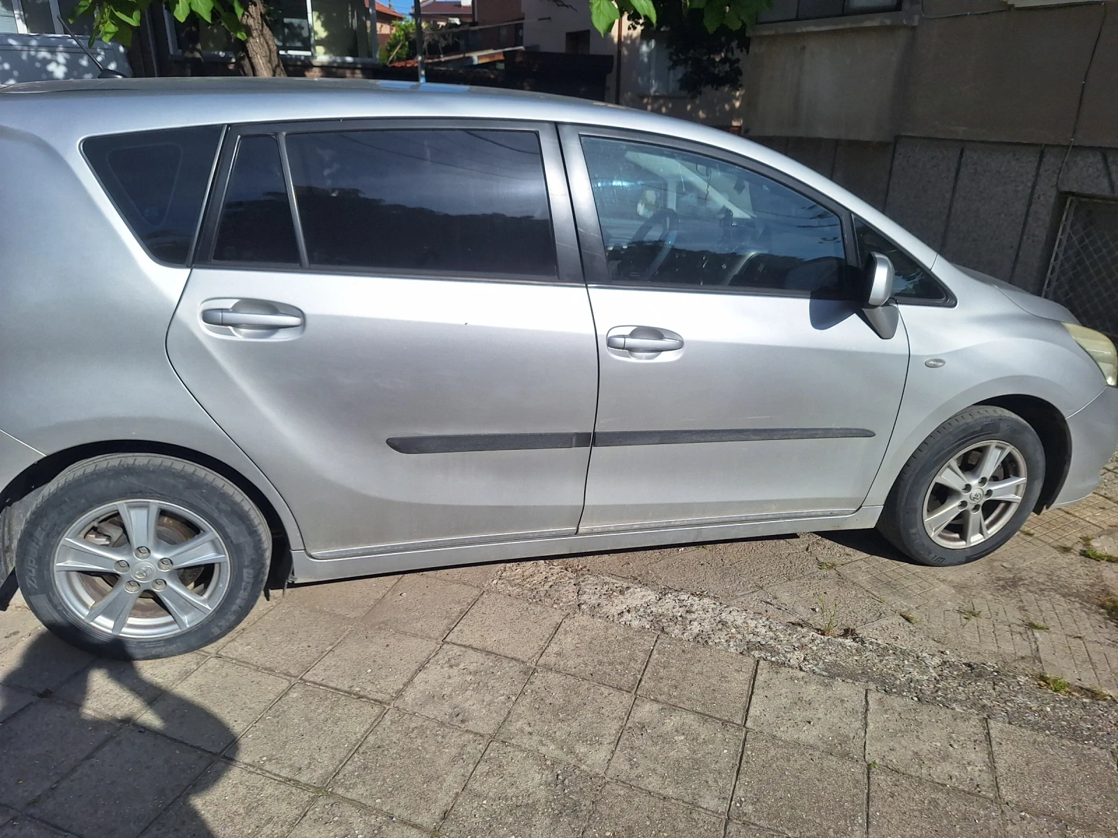 Toyota Verso, снимка 2 - Автомобили и джипове - 55000329