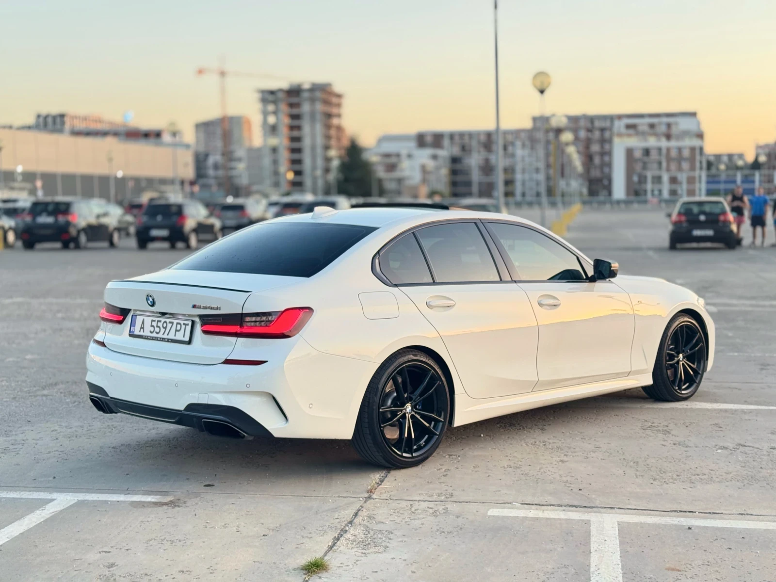 BMW 340 RWD Mild-Hybrid , снимка 4 - Автомобили и джипове - 55087490