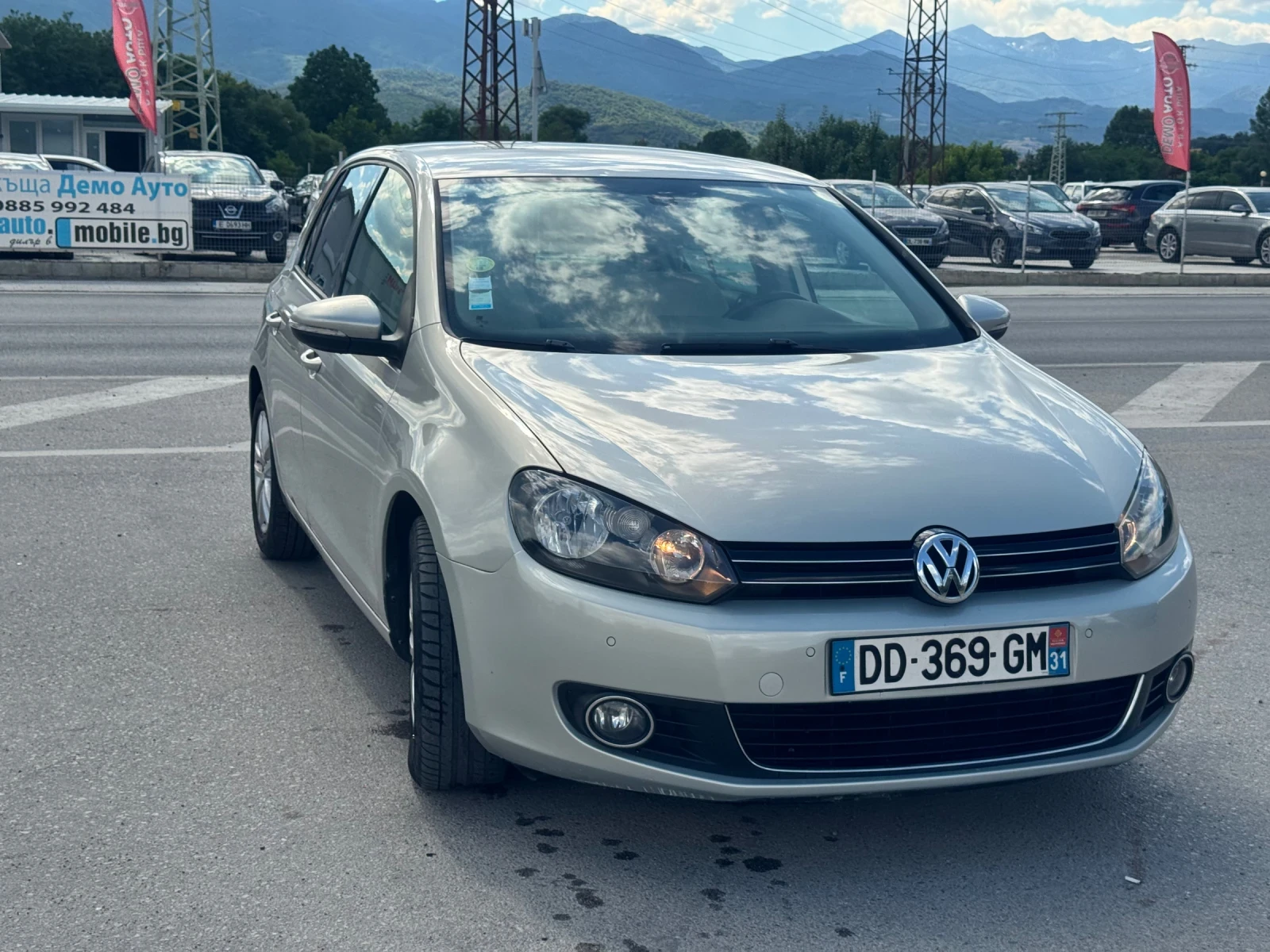 VW Golf АВТОМАТИК, снимка 4 - Автомобили и джипове - 55306420