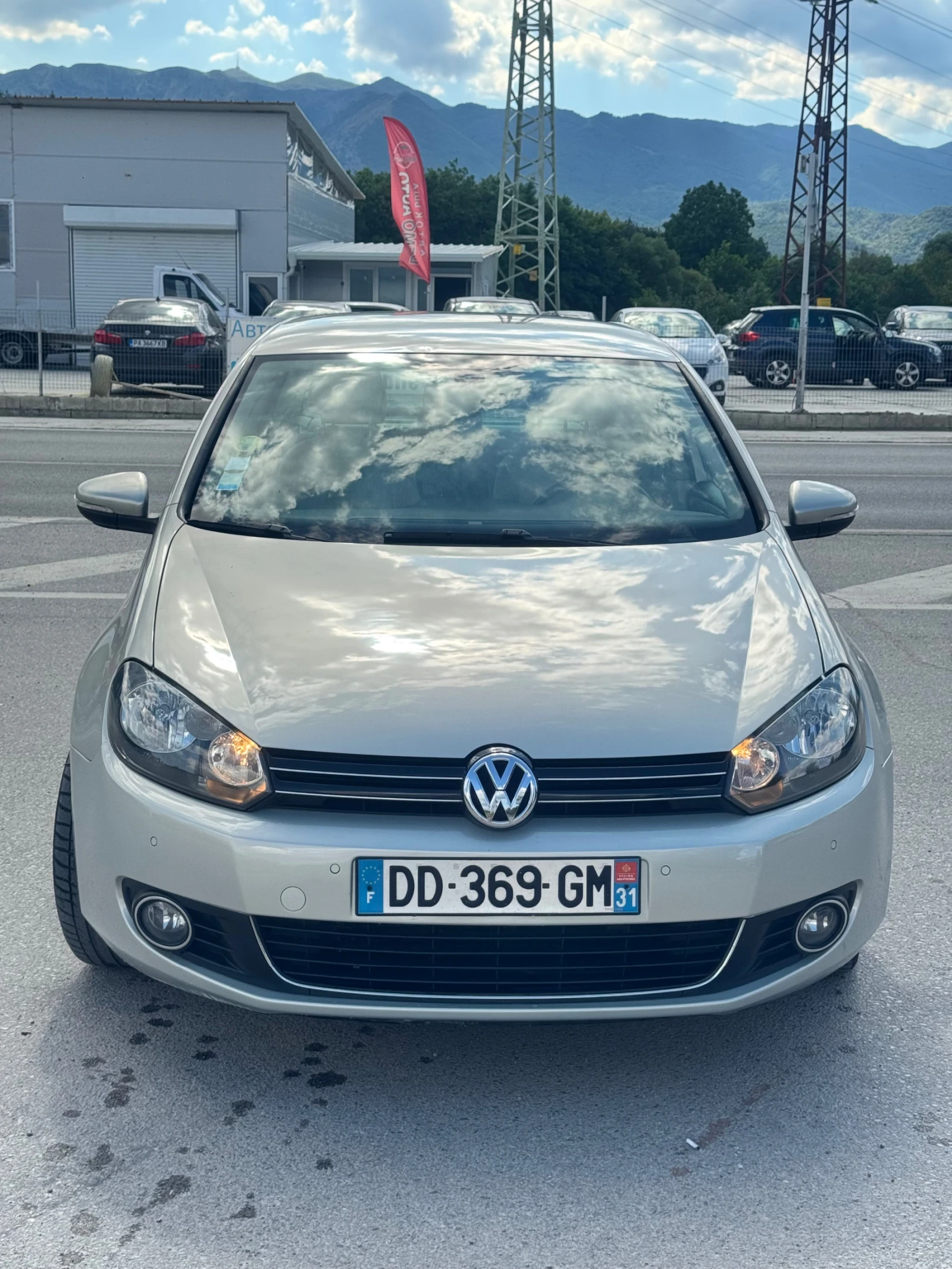 VW Golf АВТОМАТИК, снимка 2 - Автомобили и джипове - 55306420