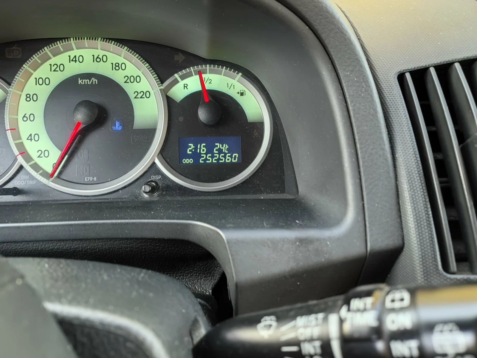 Toyota Corolla verso 2.00D4D, снимка 2 - Автомобили и джипове - 55507414