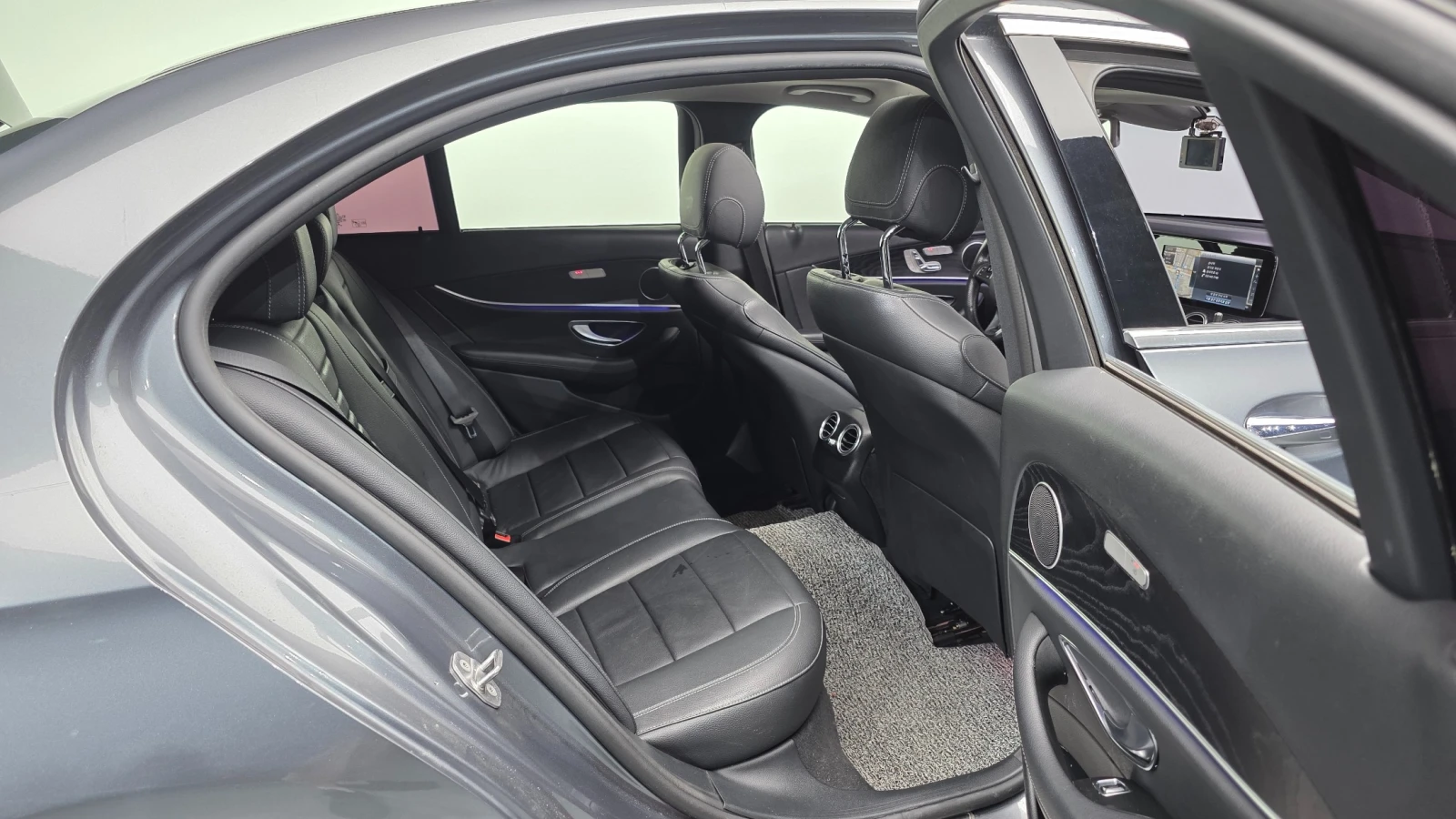 Mercedes-Benz E 220 2.0 4MATIC | Mobile.bg � ����������� 10