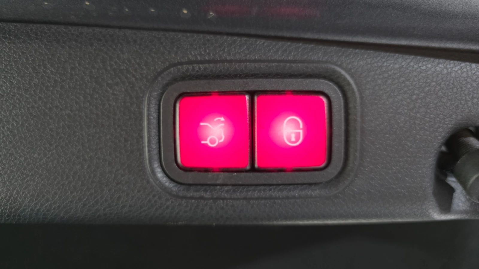 Mercedes-Benz E 220 2.0 4MATIC | Mobile.bg � ����������� 16