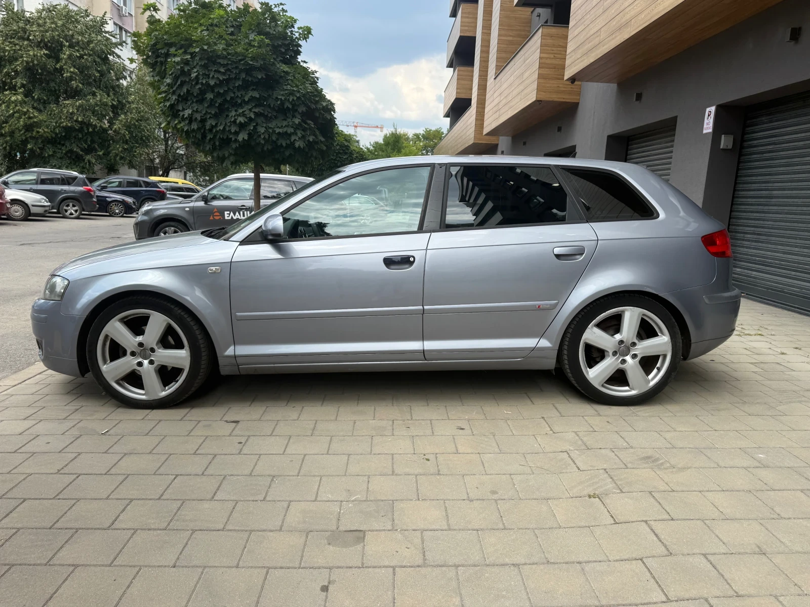 Audi A3 2.0 TDI, снимка 4 - Автомобили и джипове - 55597446