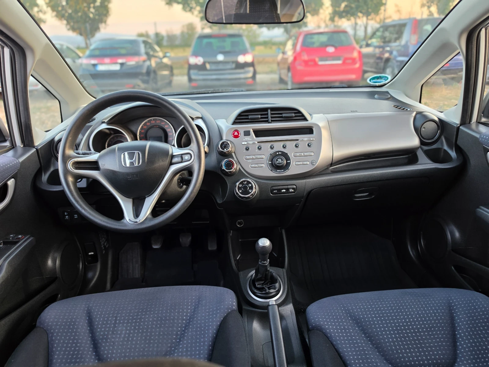 Honda Jazz 1.3I 90 150 km, снимка 9 - Автомобили и джипове - 55627837