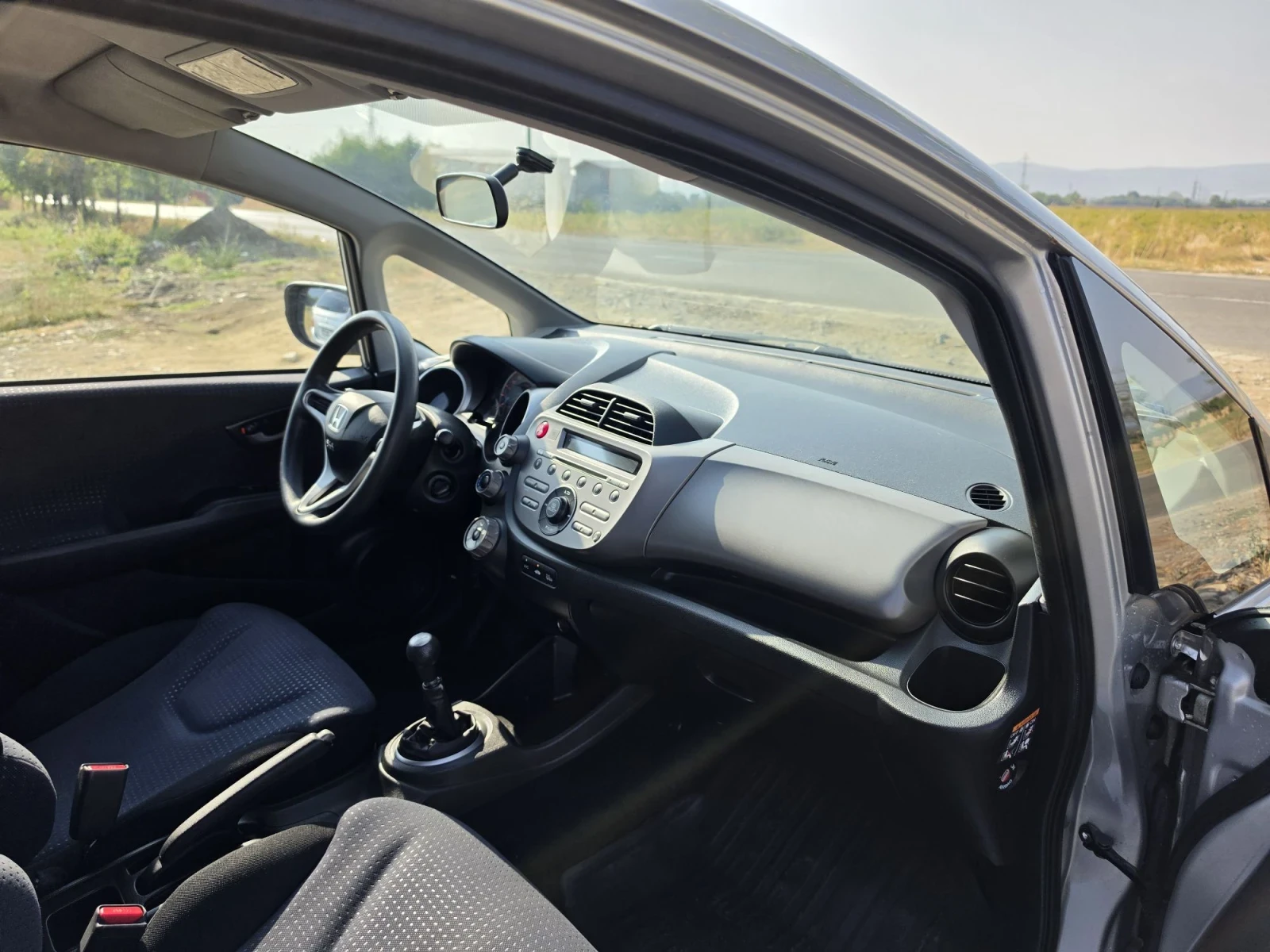 Honda Jazz 1.3I 90 138 km, снимка 12 - Автомобили и джипове - 55627837