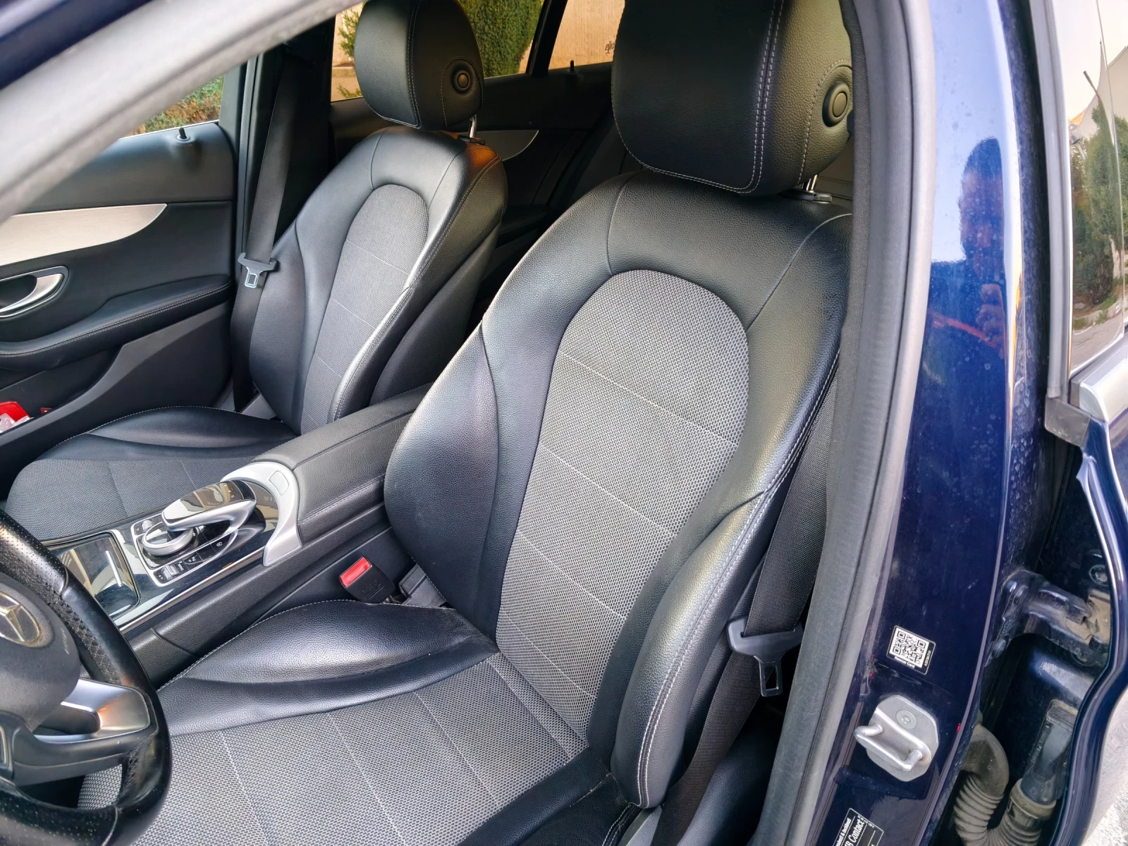 Mercedes-Benz C 220 2.2 CDI AMG pack/Full Led , снимка 7 - Автомобили и джипове - 56257944