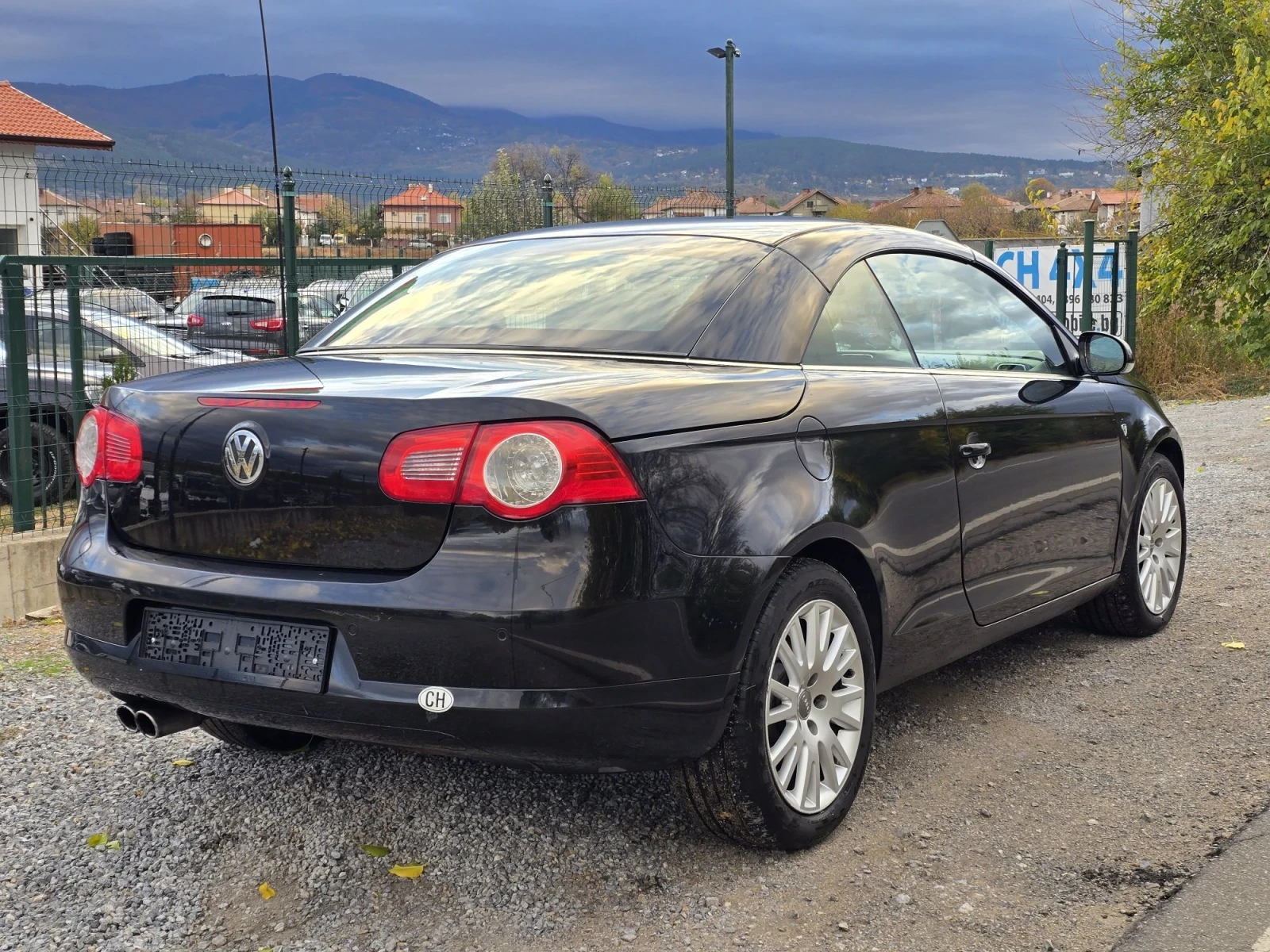 VW Eos 2.0TFSI DSG INDIVIDUAL, снимка 9 - Автомобили и джипове - 56709876