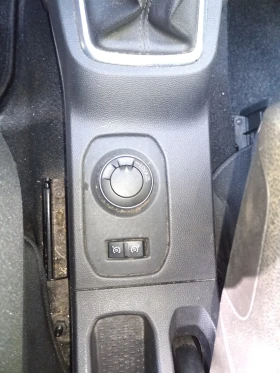 Dacia Duster 1.3 Tce 4x4 130 k.c., снимка 5
