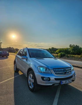     Mercedes-Benz ML 320