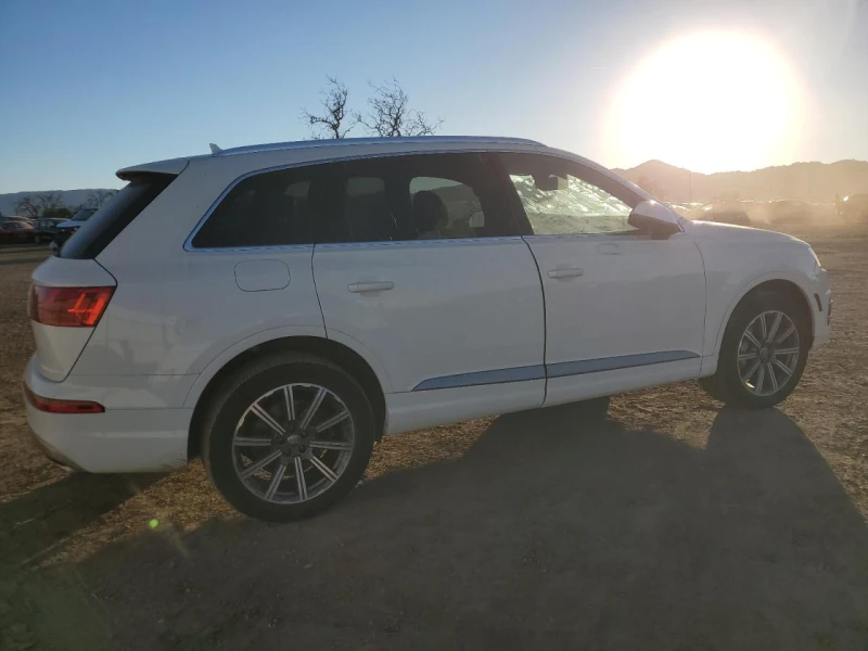 Audi Q7 REMIUM PLUS VITRUAL* 360* 95хил. км, снимка 3 - Автомобили и джипове - 48671688