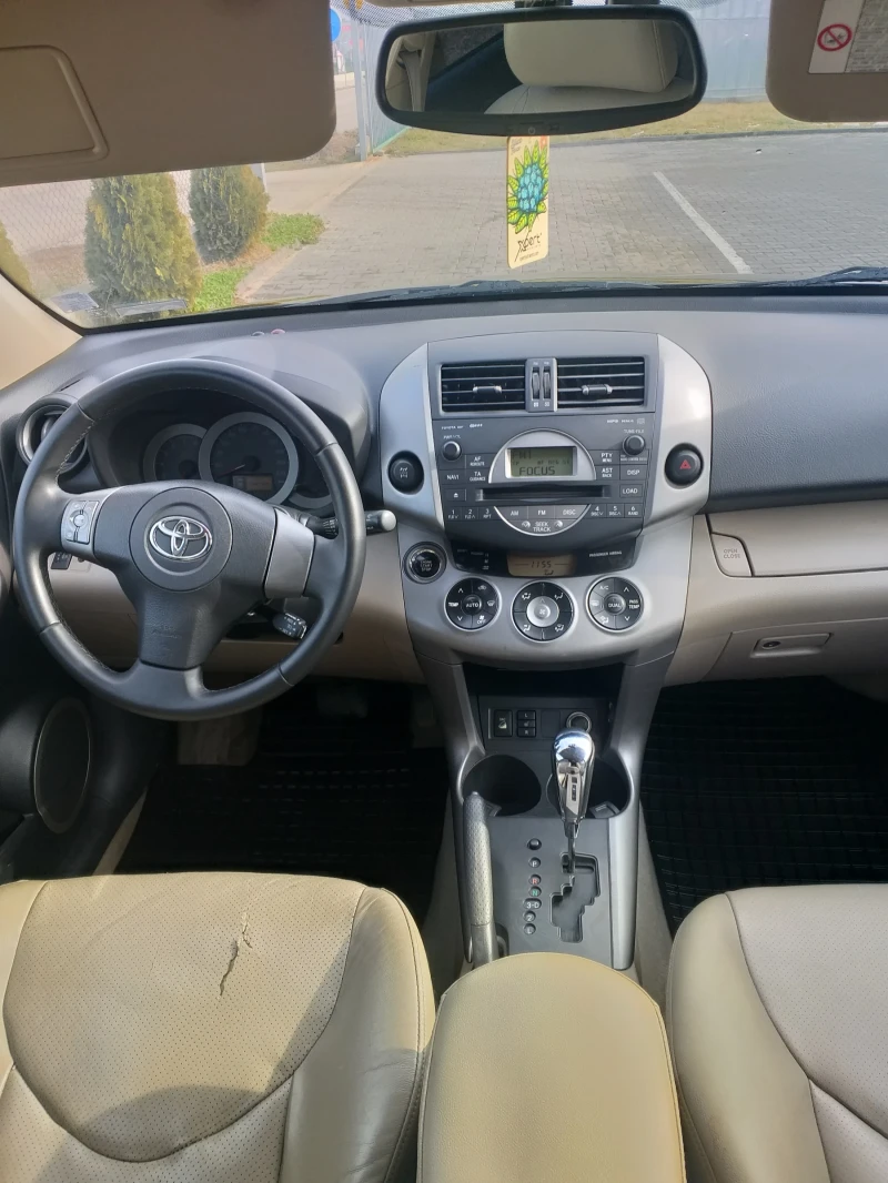 Toyota Rav4, снимка 5 - Автомобили и джипове - 48786849