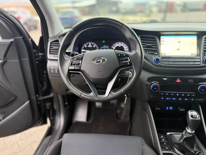 Hyundai Tucson 1.7 crdi 115 ks СОБСТВЕН ЛИЗИНГ !!!, снимка 15 - Автомобили и джипове - 52116307