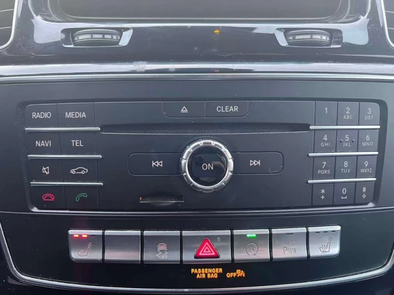 Mercedes-Benz GLE * CARFAX * БЕЗ ПЪРВОНАЧАЛНА ВНОСКА, снимка 13 - Автомобили и джипове - 52908428