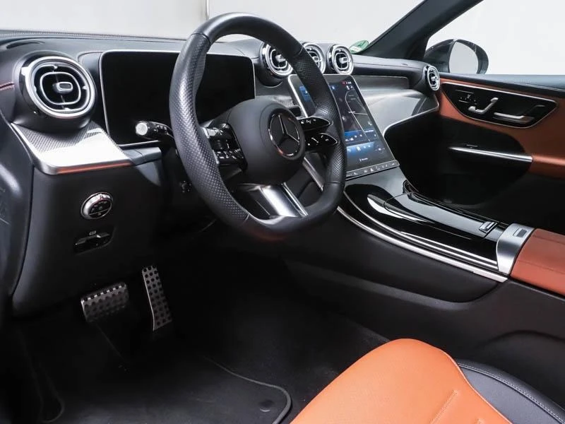 Mercedes-Benz GLC 300 AMG/4-MATIC/MEMORY/PANO/DIGITAL LIGHT/CAMERA/ - изображение 8