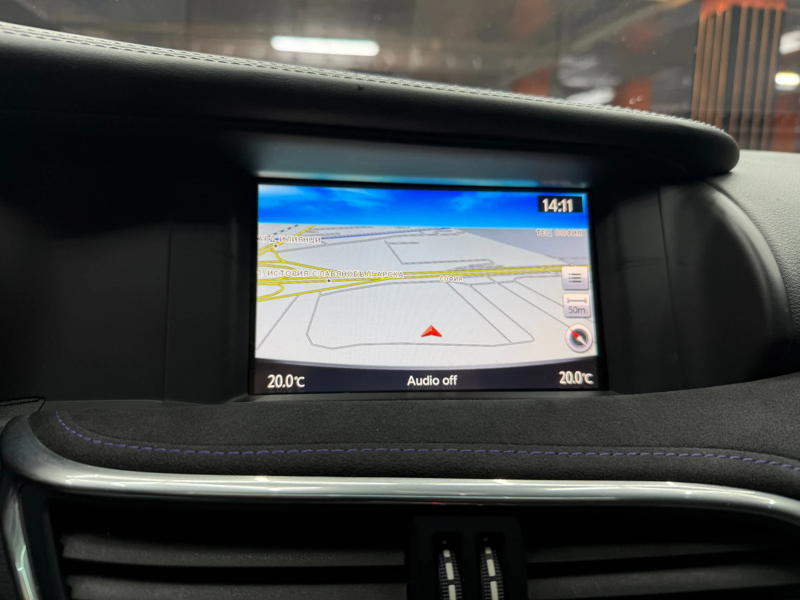 Infiniti Q30 S 2.0i 211 к.с./ГАРАНЦИЯ/БАРТЕР/ЛИЗИНГ/КОМЕНТАР, снимка 15 - Автомобили и джипове - 52175697