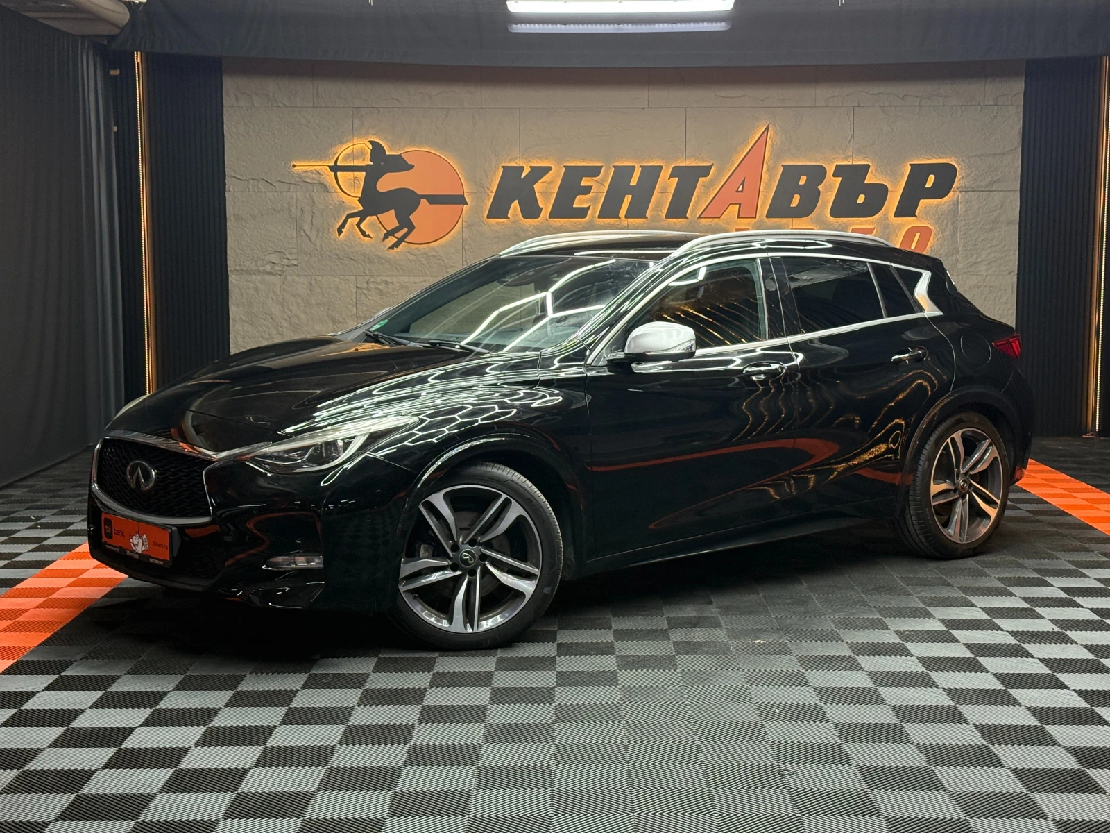 Infiniti Q30 S 2.0i 211 к.с./ГАРАНЦИЯ/БАРТЕР/ЛИЗИНГ/КОМЕНТАР