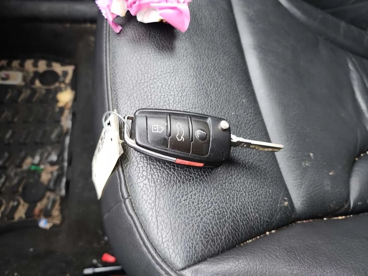 Audi Q3 * Quattro 4dr 2.0t Technik * CARFAX * БЕЗ ПЪРВОНАЧ, снимка 8 - Автомобили и джипове - 54215916