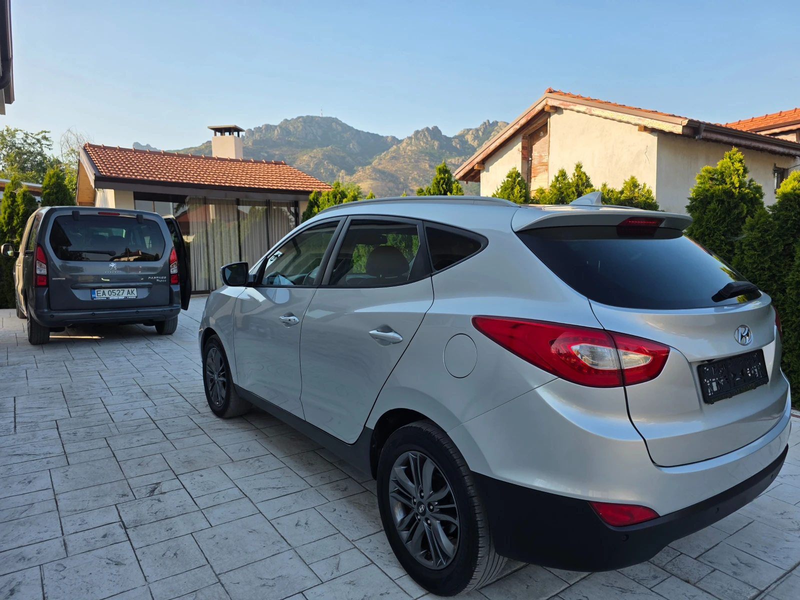 Hyundai IX35 1.7 CRDI NAVI KOJA PANORAMA , снимка 8 - Автомобили и джипове - 55105927