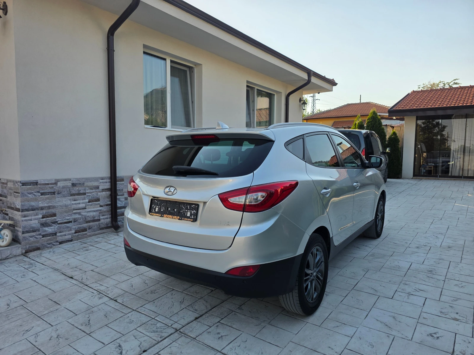 Hyundai IX35 1.7 CRDI NAVI KOJA PANORAMA , снимка 5 - Автомобили и джипове - 55105927