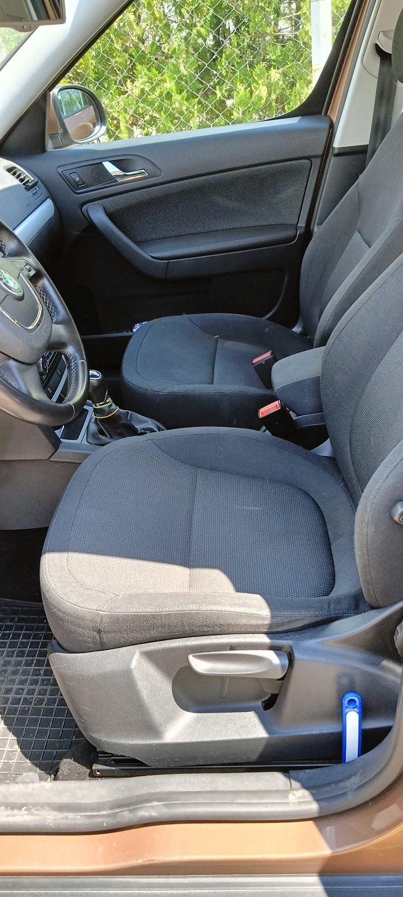 Skoda Yeti, снимка 9 - Автомобили и джипове - 55127411