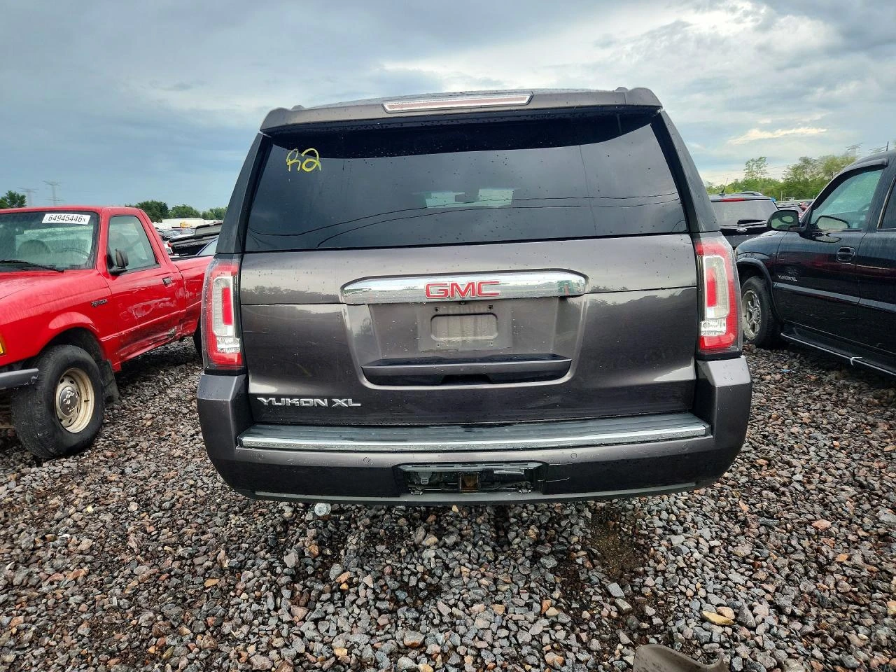 Gmc Yukon 6.2l Xl Denali, снимка 6 - Автомобили и джипове - 56133905
