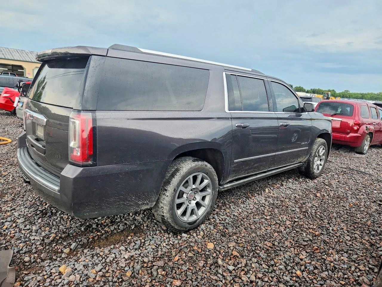 Gmc Yukon 6.2l Xl Denali, снимка 3 - Автомобили и джипове - 56133905