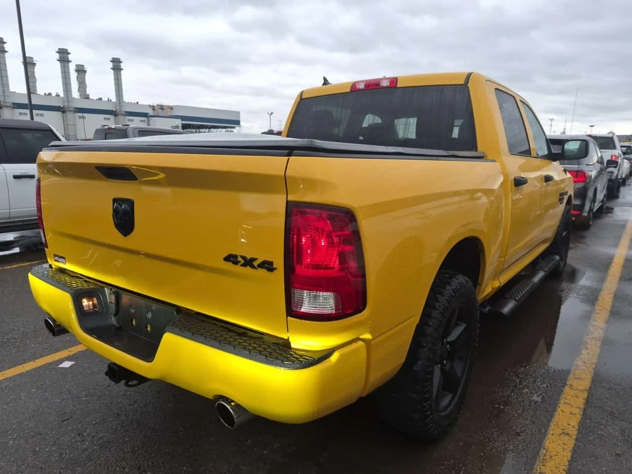 Dodge RAM 1500 * 4x4 Crew Cab 5'7" Box Express Crew Cab  | Mobile.bg � ����������� 3
