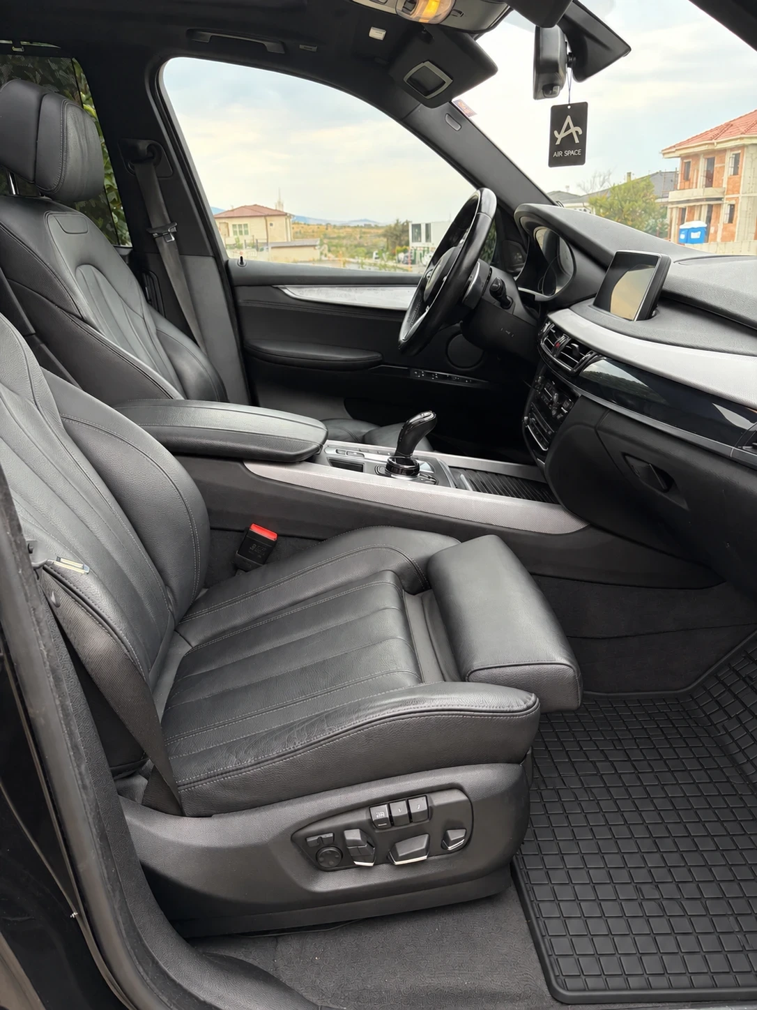 BMW X5 3.0d X-drive M, снимка 9 - Автомобили и джипове - 56687410