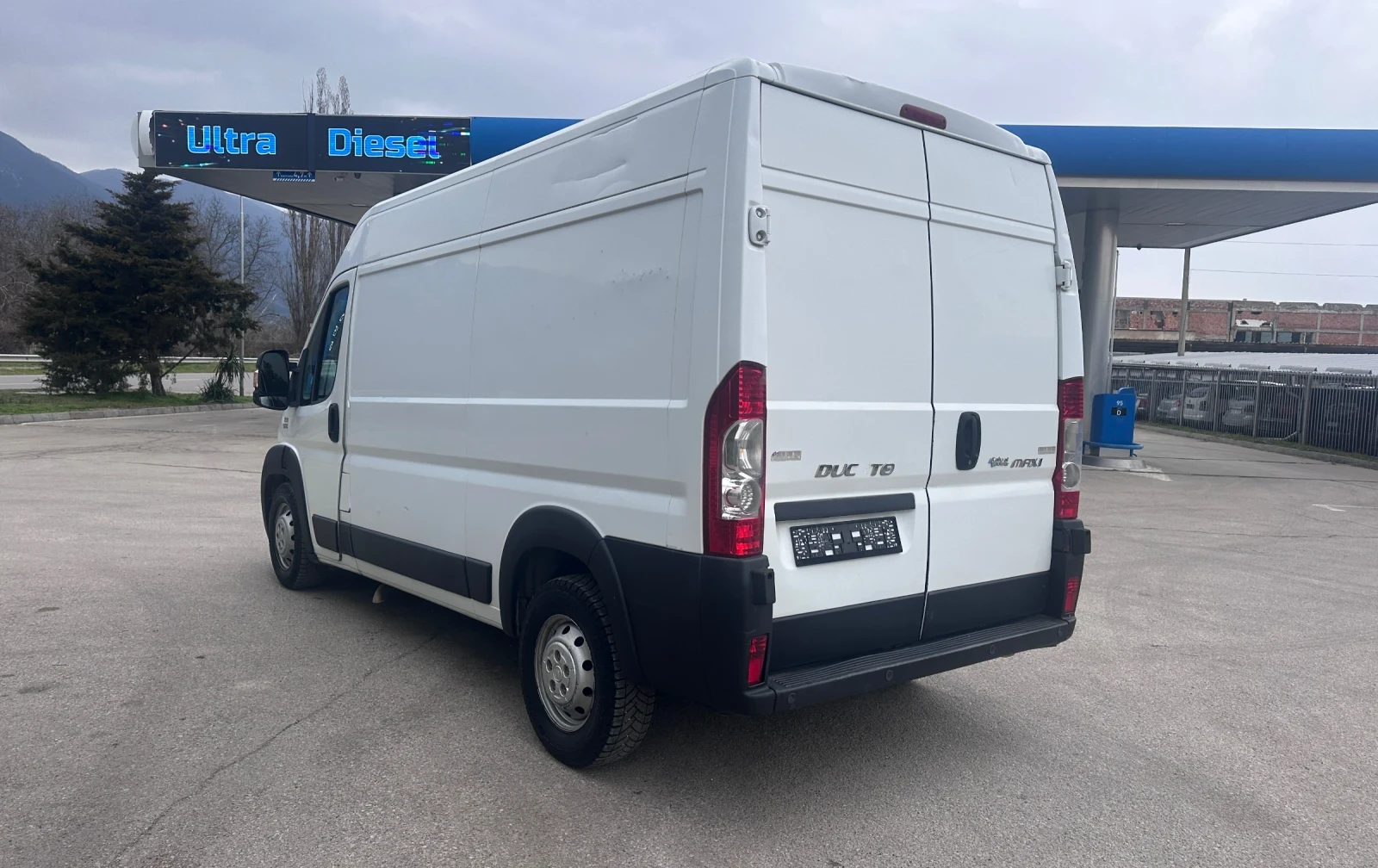 Fiat Ducato FaceLift - 3.0i METAN - КЛИМАТИК, снимка 7 - Бусове и автобуси - 53913643