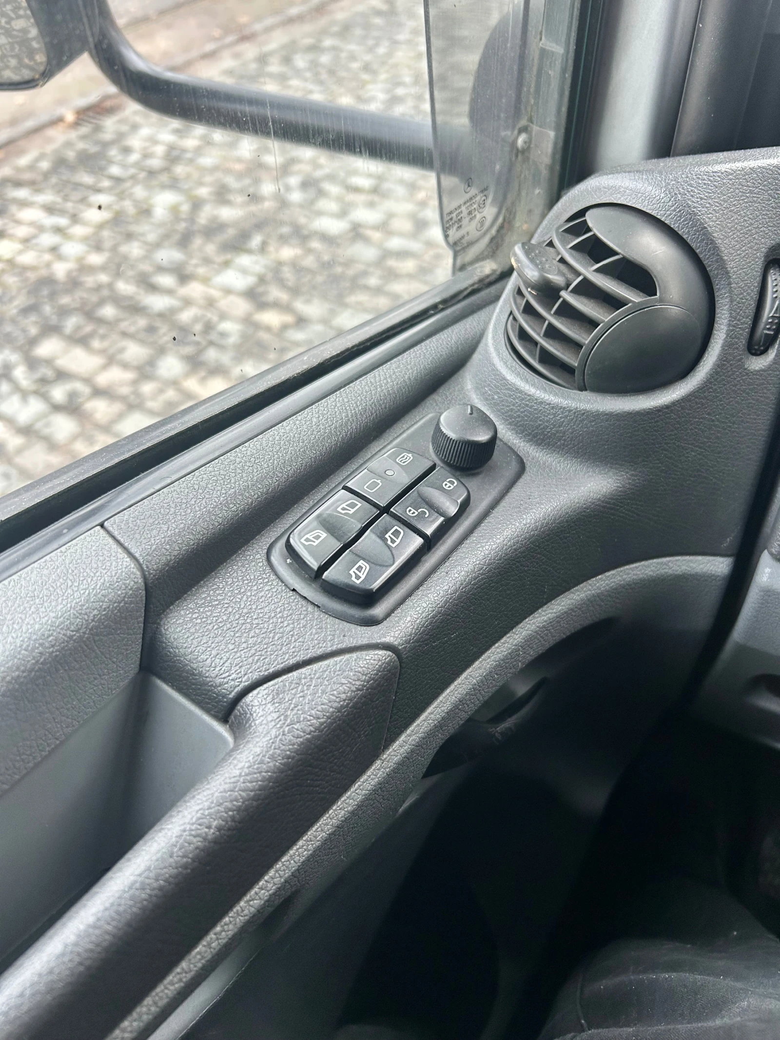 Mercedes-Benz Atego 1224 - изображение 9