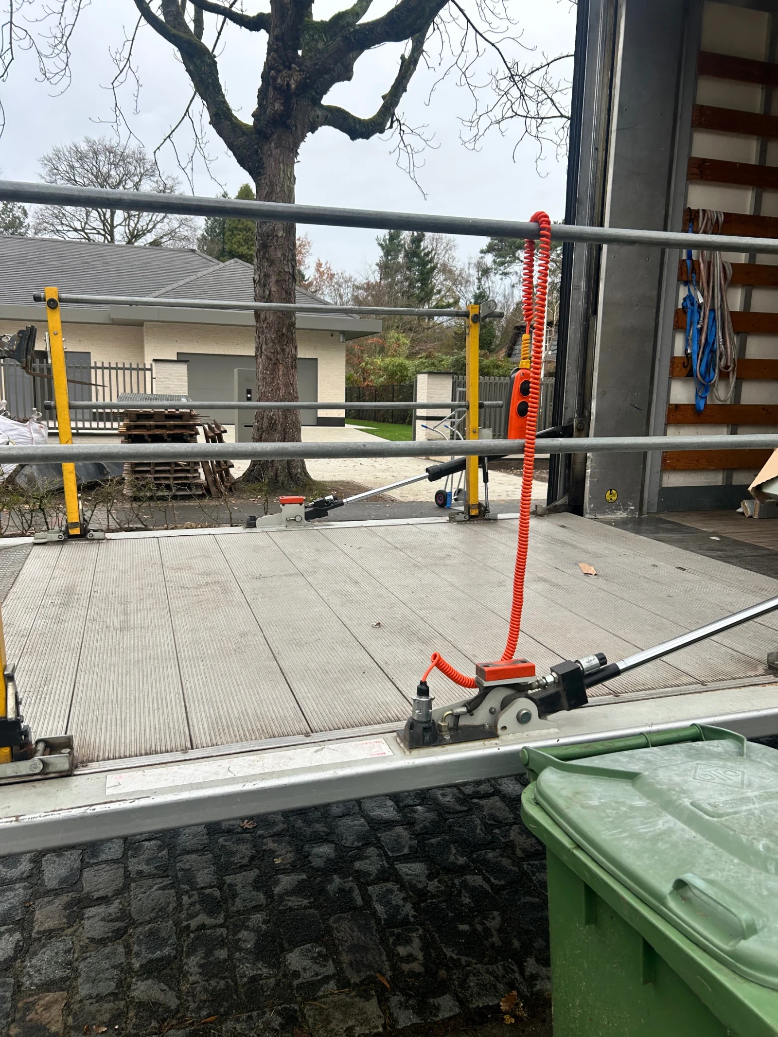 Mercedes-Benz Atego 1224 - изображение 7